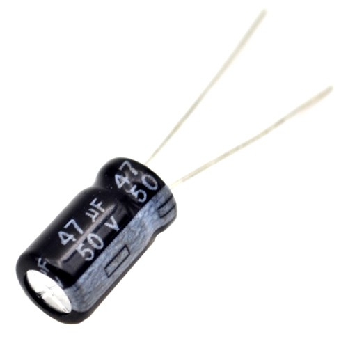 Конденсатор електролітичний алюмінієвий 10шт, 47мкФ 50В 105С, 102432